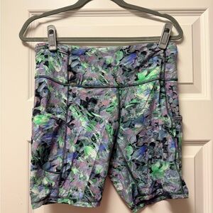 Women's lululemon Multicolor Patterned Shorts